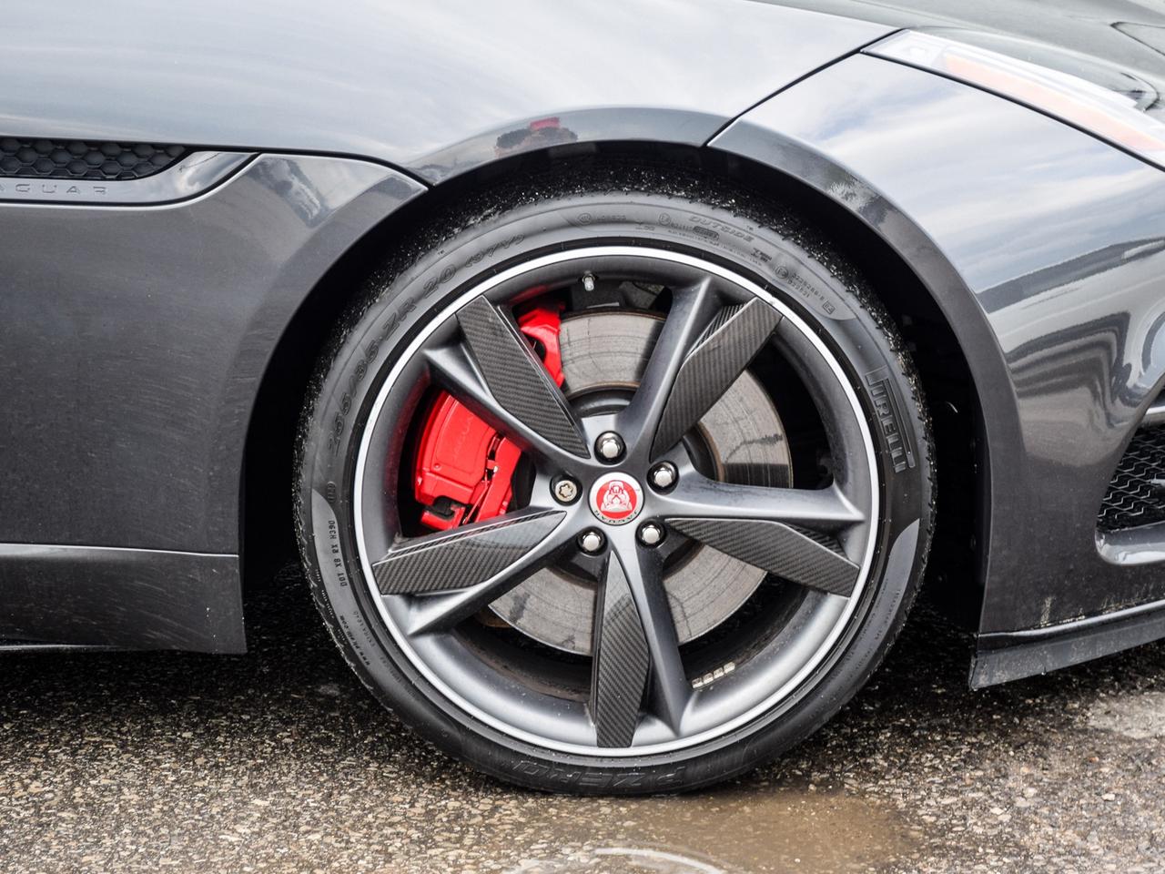 2018 Jaguar F-Type R Photo