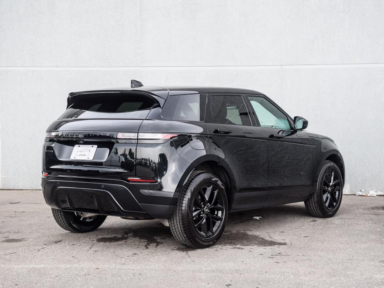2024 Land Rover Range Rover Evoque S Photo3