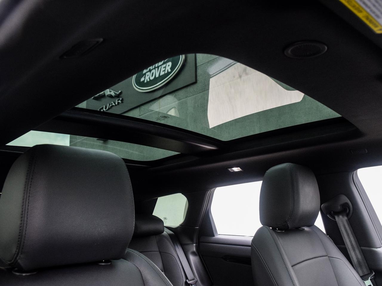 2024 Land Rover Range Rover Evoque S Photo