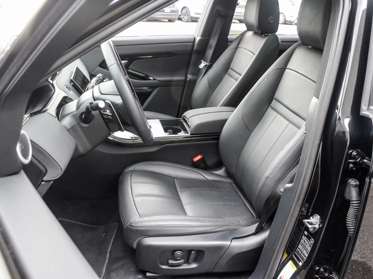 2024 Land Rover Range Rover Evoque S Photo