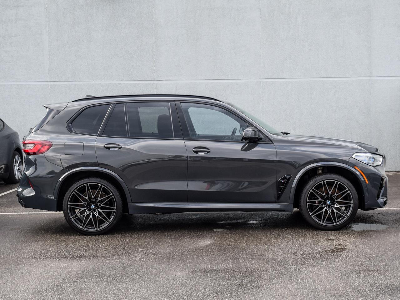 2021 BMW X5 M Competition Photo