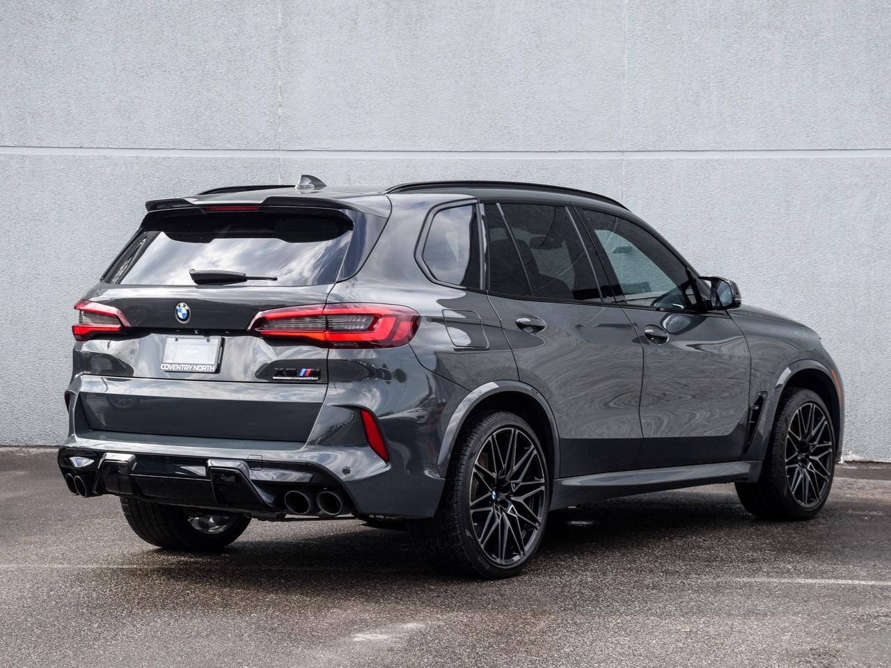 2021 BMW X5 M Competition Photo3