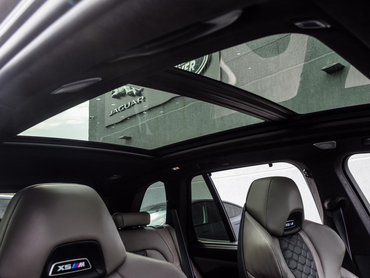 2021 BMW X5 M Competition Photo