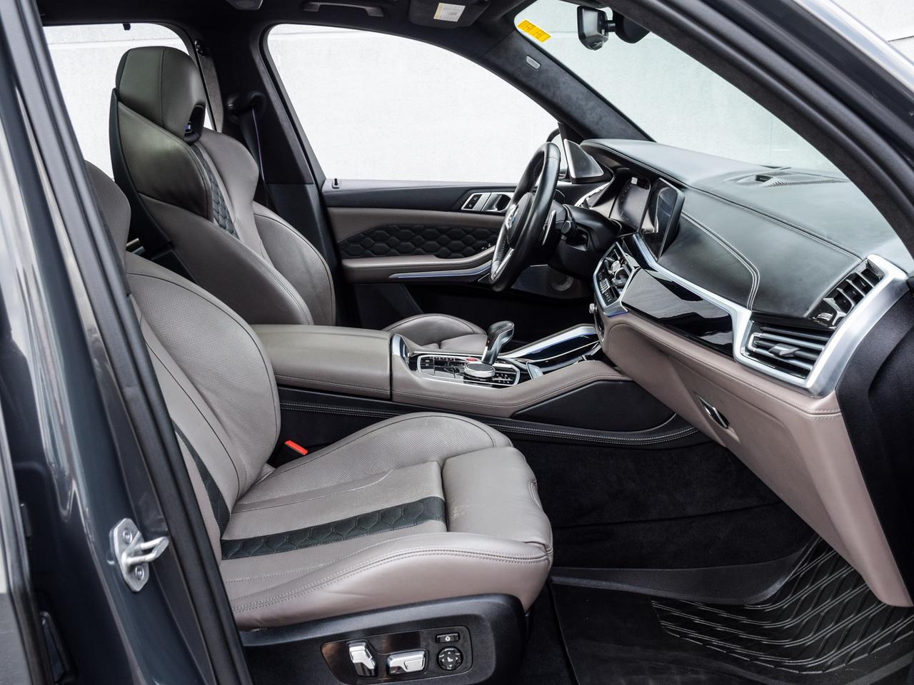 2021 BMW X5 M Competition Photo