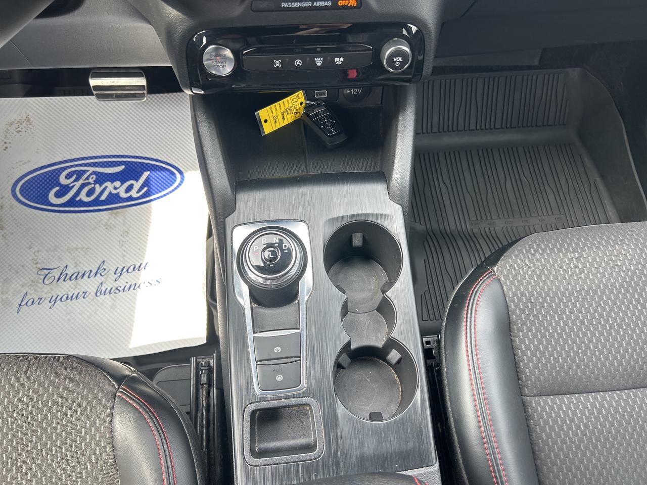 2024 Ford Escape ST LINE 1.5L AWD TECH PKG ADAPTIVE CRUISE LOW KMS Photo