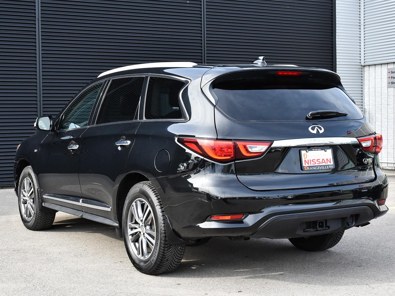 2016 Infiniti QX60 AWD 4dr  - Sunroof -  Power Tailgate Photo2
