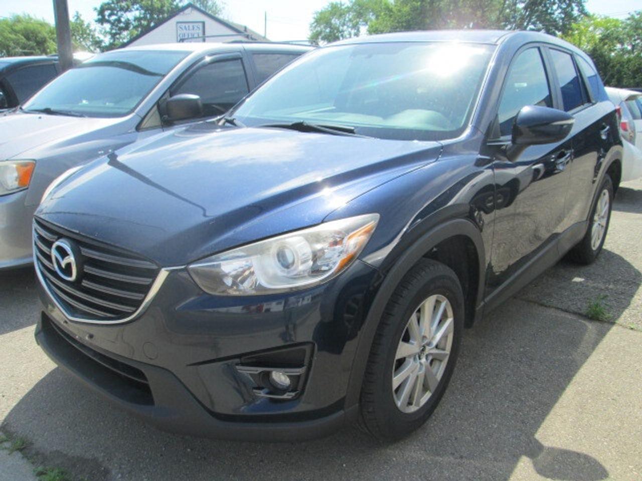 2016 Mazda CX-5 FWD 4dr Auto GS, Sun Roof, Back Up Camera Photo
