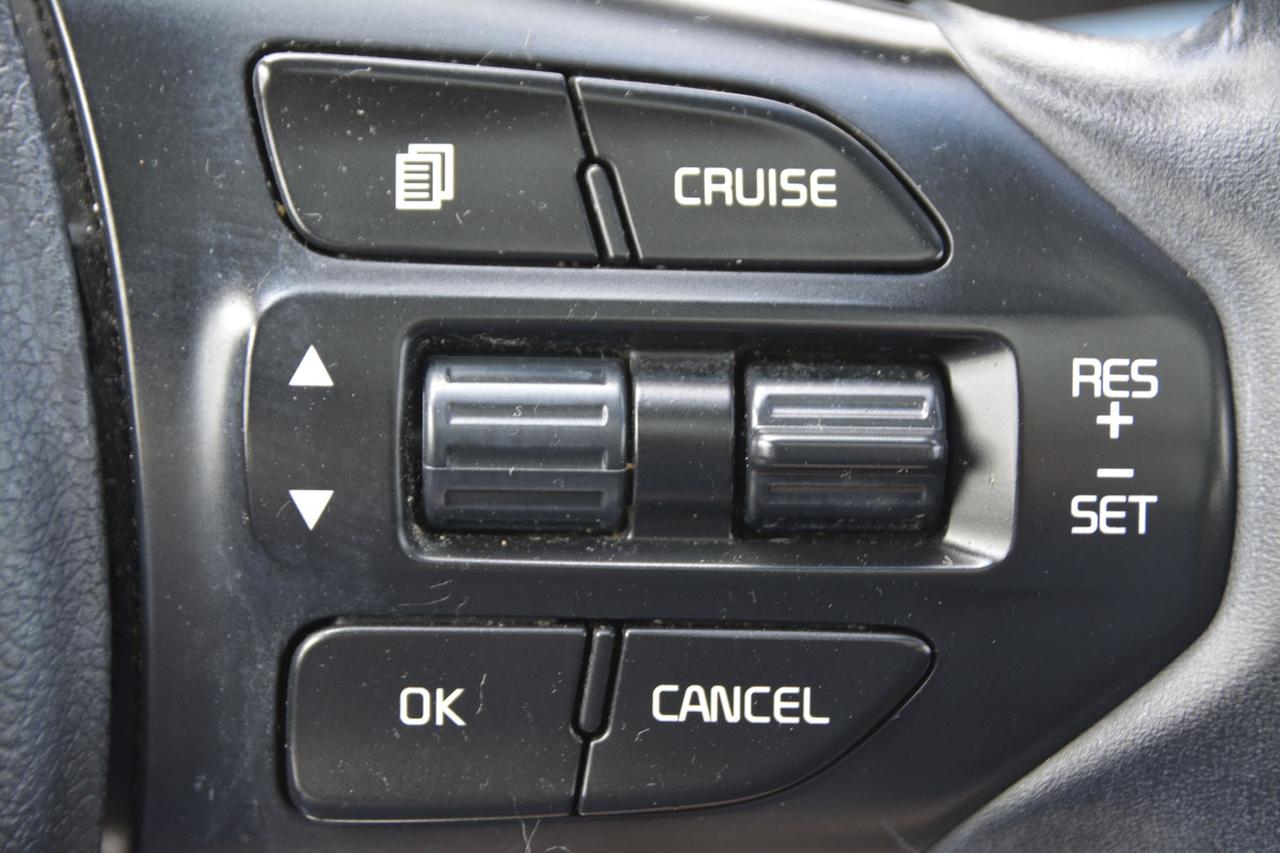 2016 Kia Sorento SX Photo