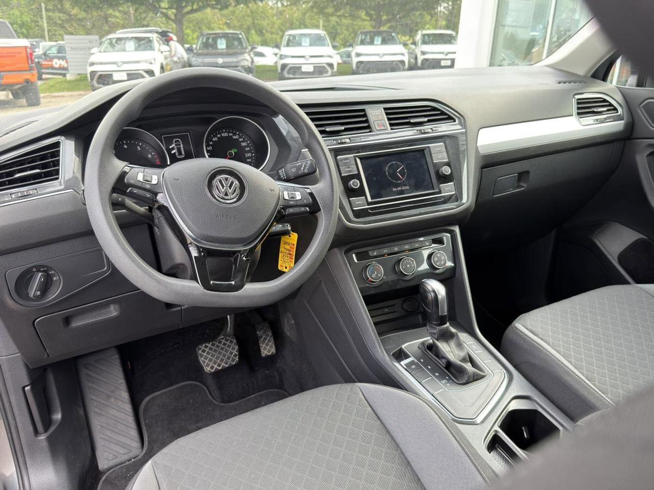 2020 Volkswagen Tiguan Trendline FWD Photo