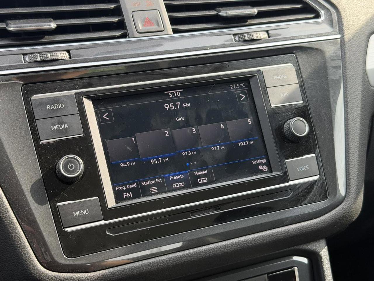 2020 Volkswagen Tiguan Trendline FWD Photo