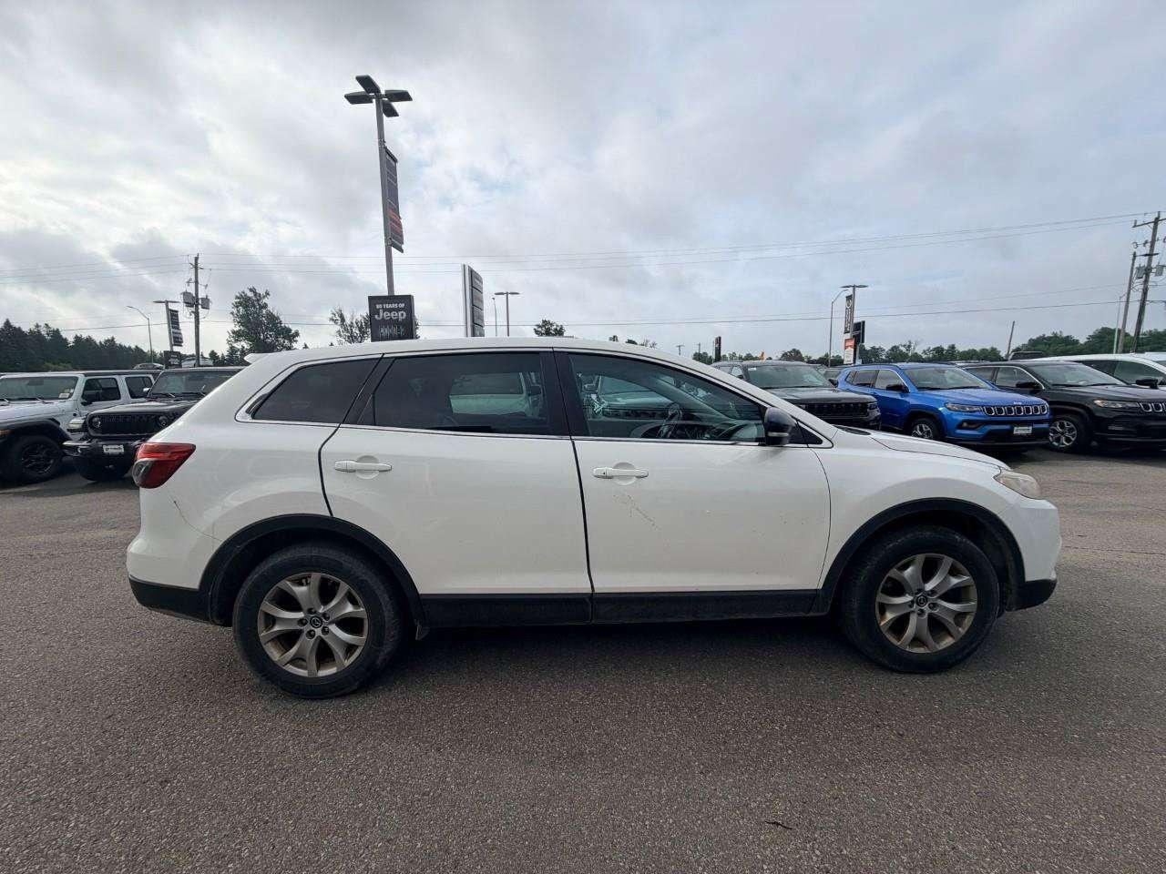 2015 Mazda CX-9 CX-9 GS, 3.7L V6, AWD, ALLOYS, LEATHER, 7-PASSENGER, AS-TRADED! Photo
