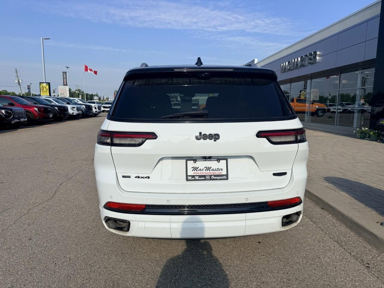 2023 Jeep Grand Cherokee L Summit ReserveSUMMIT RESERVE, 3.6L V6, AWD, ALLOYS Photo