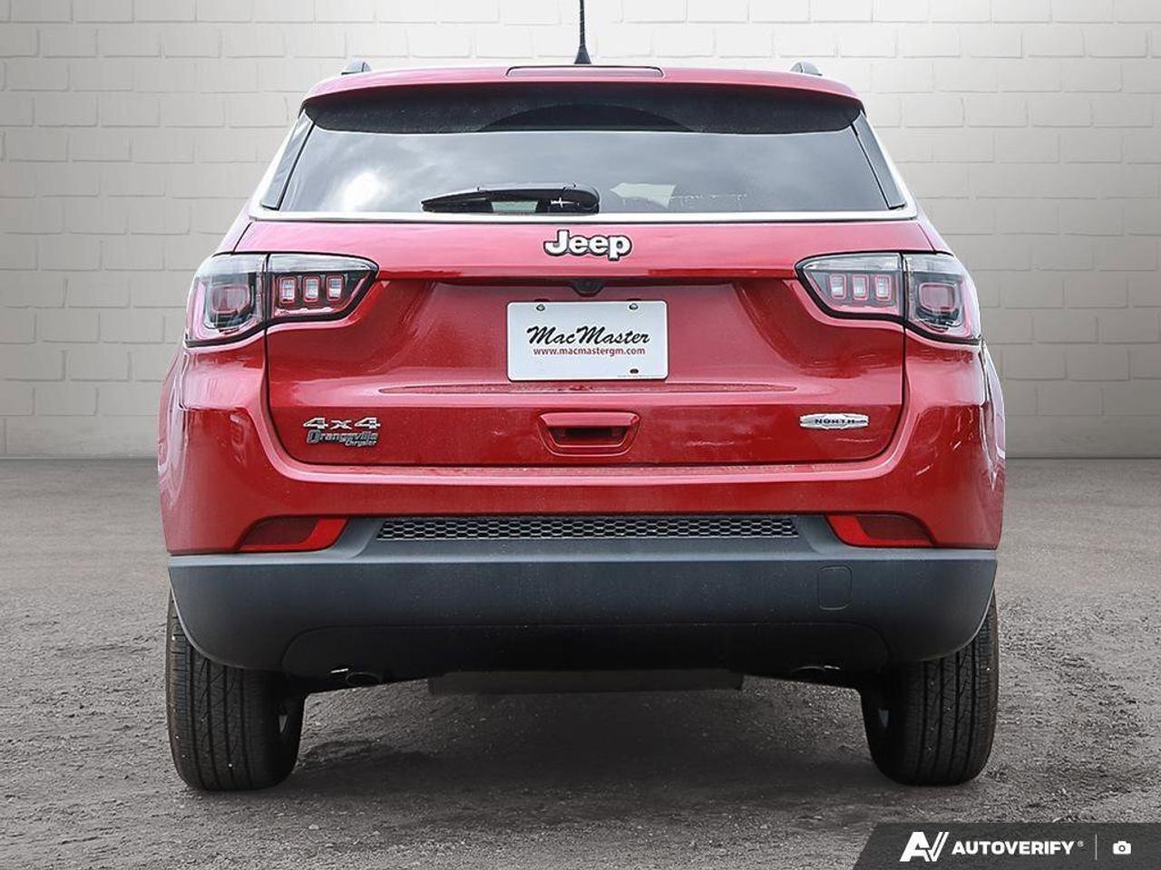 2026 Jeep Compass NorthNORTH, 2.0L 4-CYL, AWD, ALLOYS, CLOTH, SUNROF Photo3