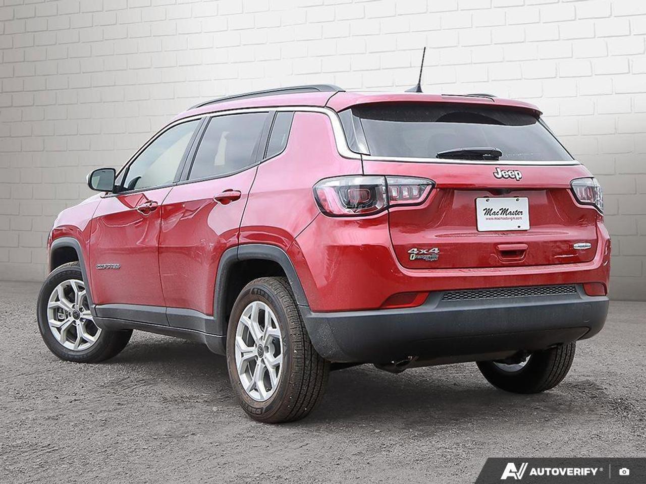 2026 Jeep Compass NorthNORTH, 2.0L 4-CYL, AWD, ALLOYS, CLOTH, SUNROF Photo