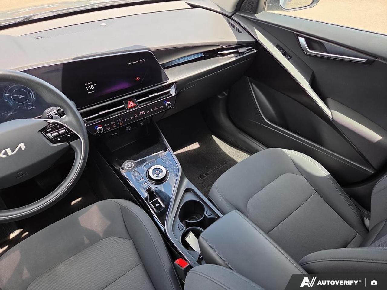 2024 Kia Niro EV Wind HEATED SEATS   NAVIGATION   SMART DEVICE INTE Photo