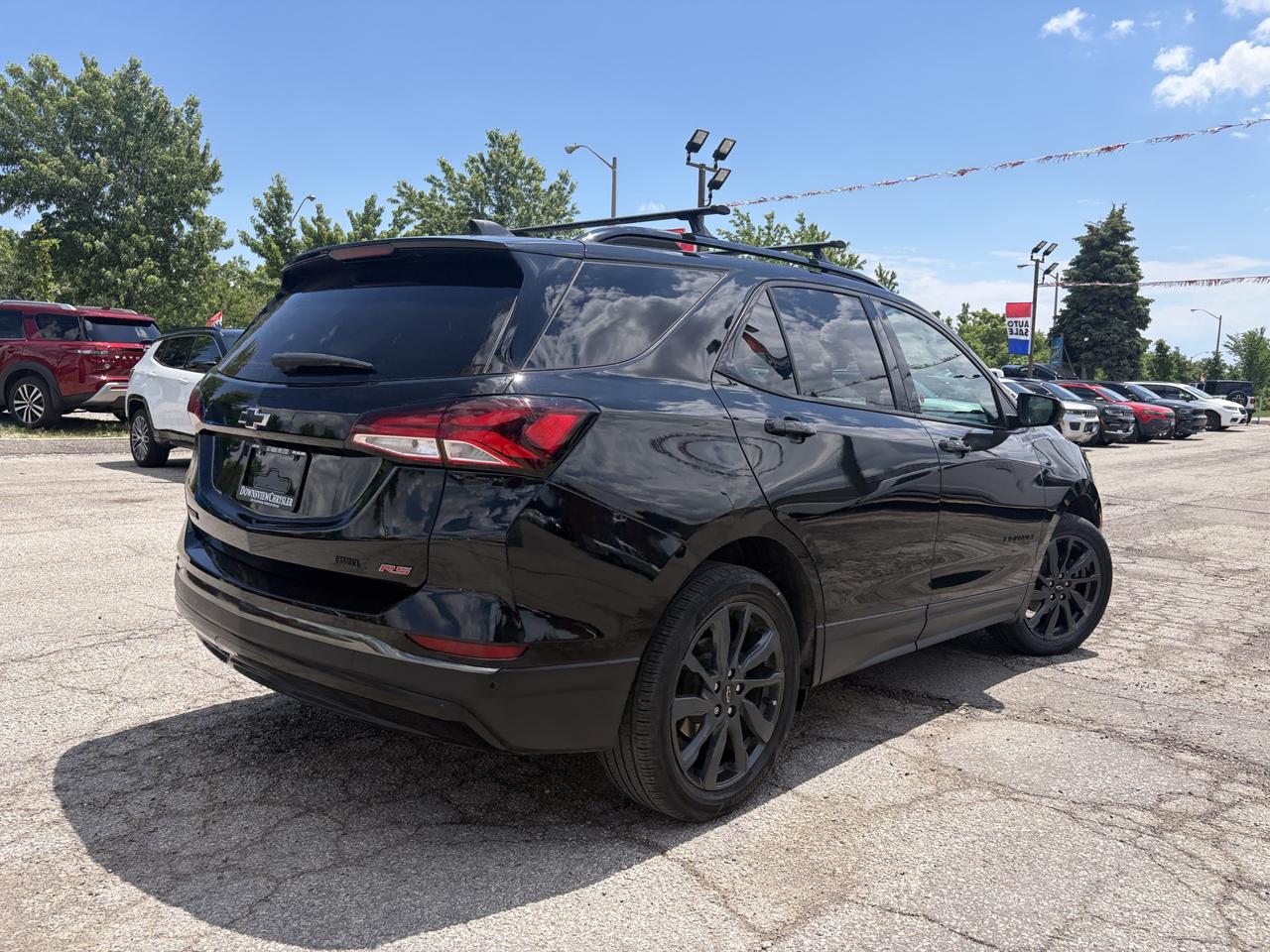 2022 Chevrolet Equinox RS, BSM, Power Liftgate Photo