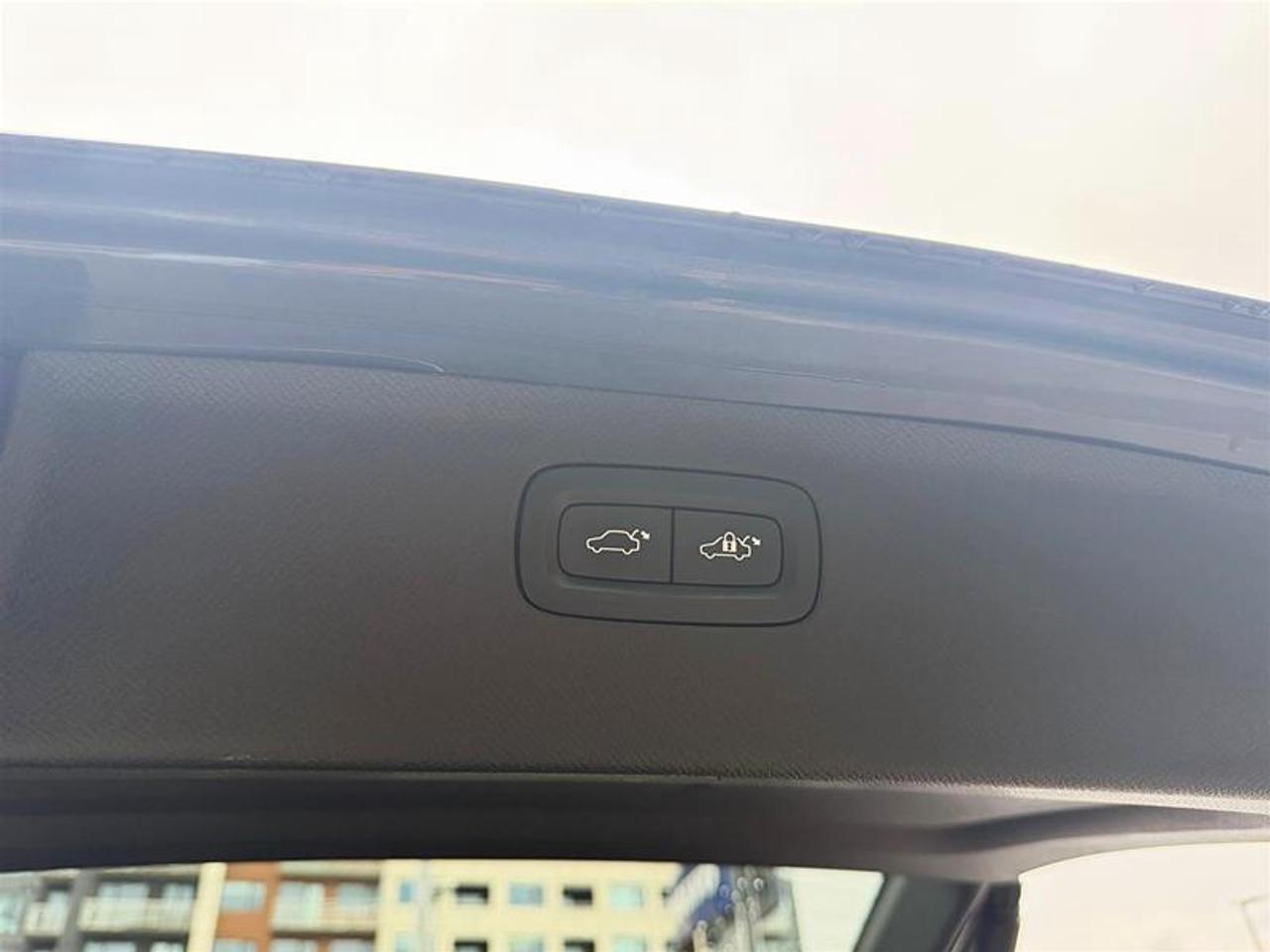 2022 Volvo XC90 T6 Inscription   B&W   7 Seat   Nappa   AWD Photo