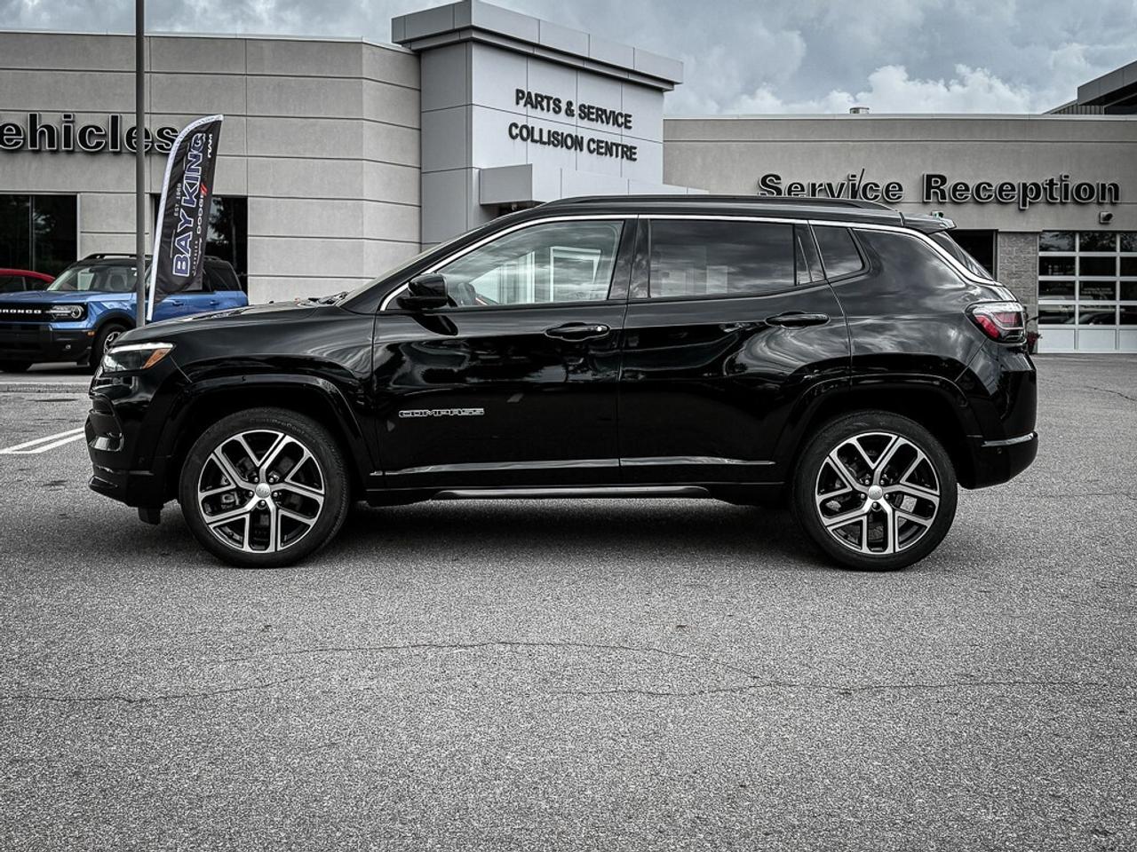2024 Jeep Compass Limited   ELITE EXTERIOR GROUP   HEATED/VENTED LEA Photo