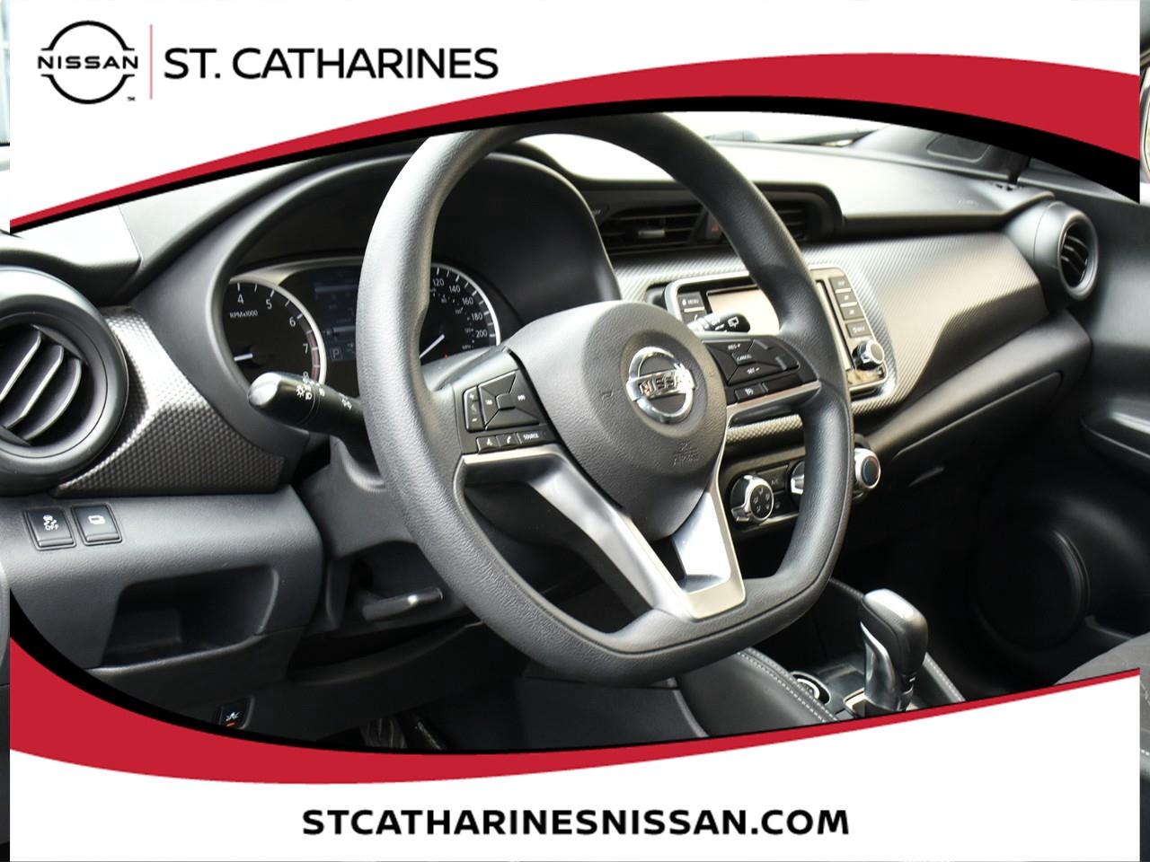 2019 Nissan Kicks S Photo