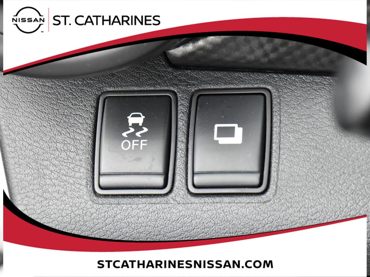 2019 Nissan Kicks S Photo