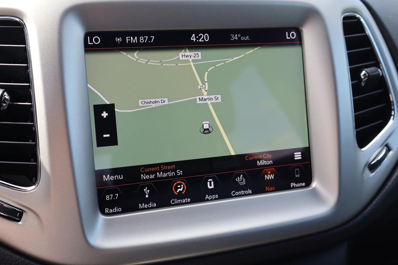 2020 Jeep Compass Limited 4WD No Accident Advanced Safety High Altit Photo
