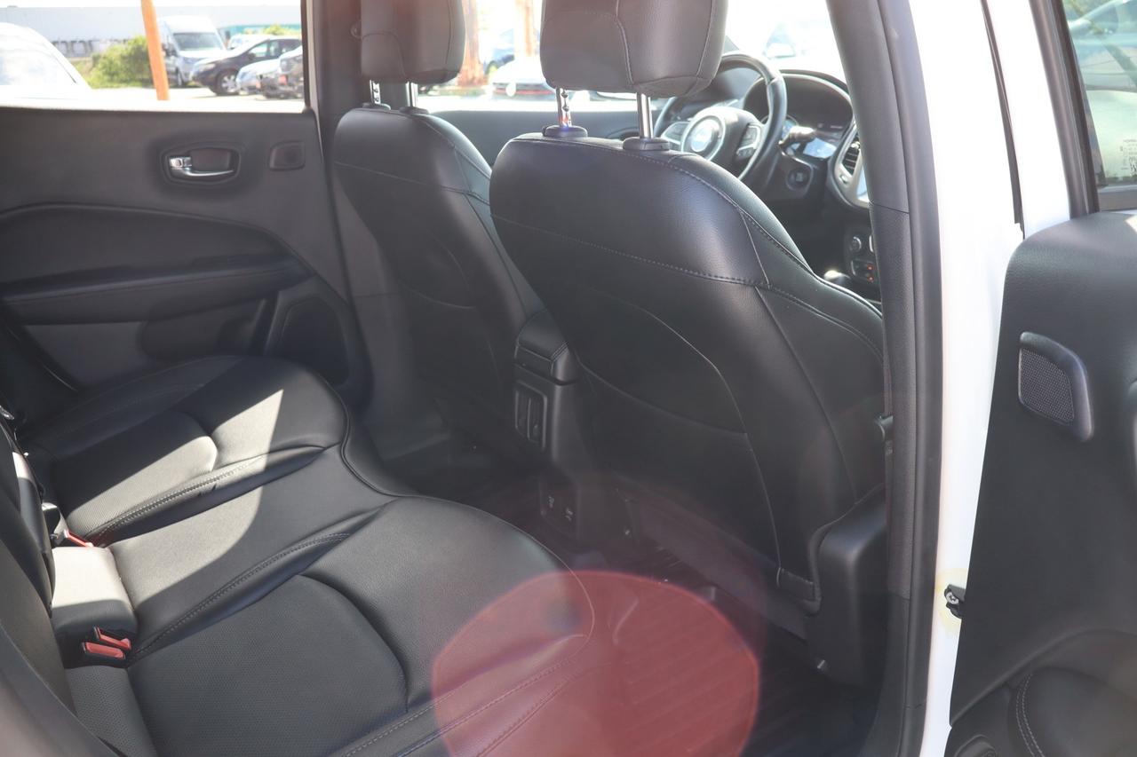 2020 Jeep Compass Limited 4WD No Accident Advanced Safety High Altit Photo