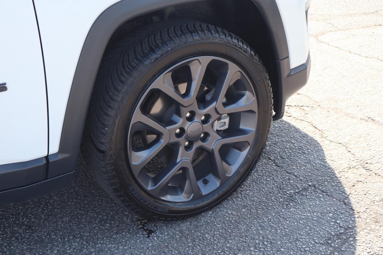 2020 Jeep Compass Limited 4WD No Accident Advanced Safety High Altit Photo