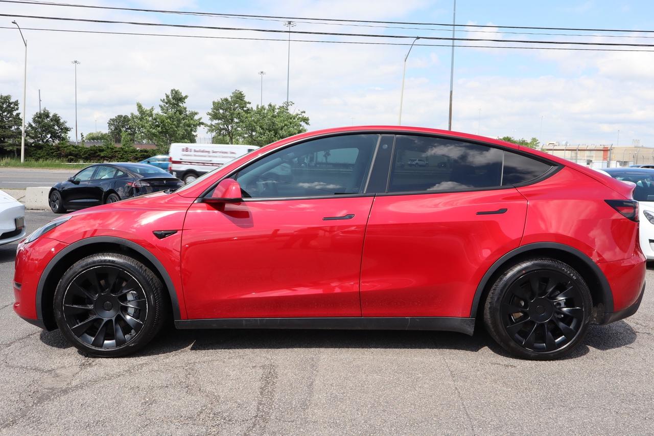 2021 Tesla Model Y Long Range AWD 7 Passenger Photo3