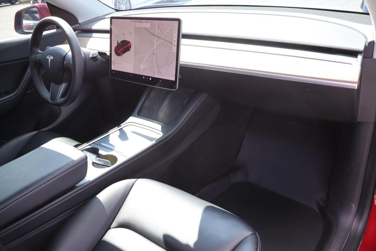2021 Tesla Model Y Long Range AWD 7 Passenger Photo