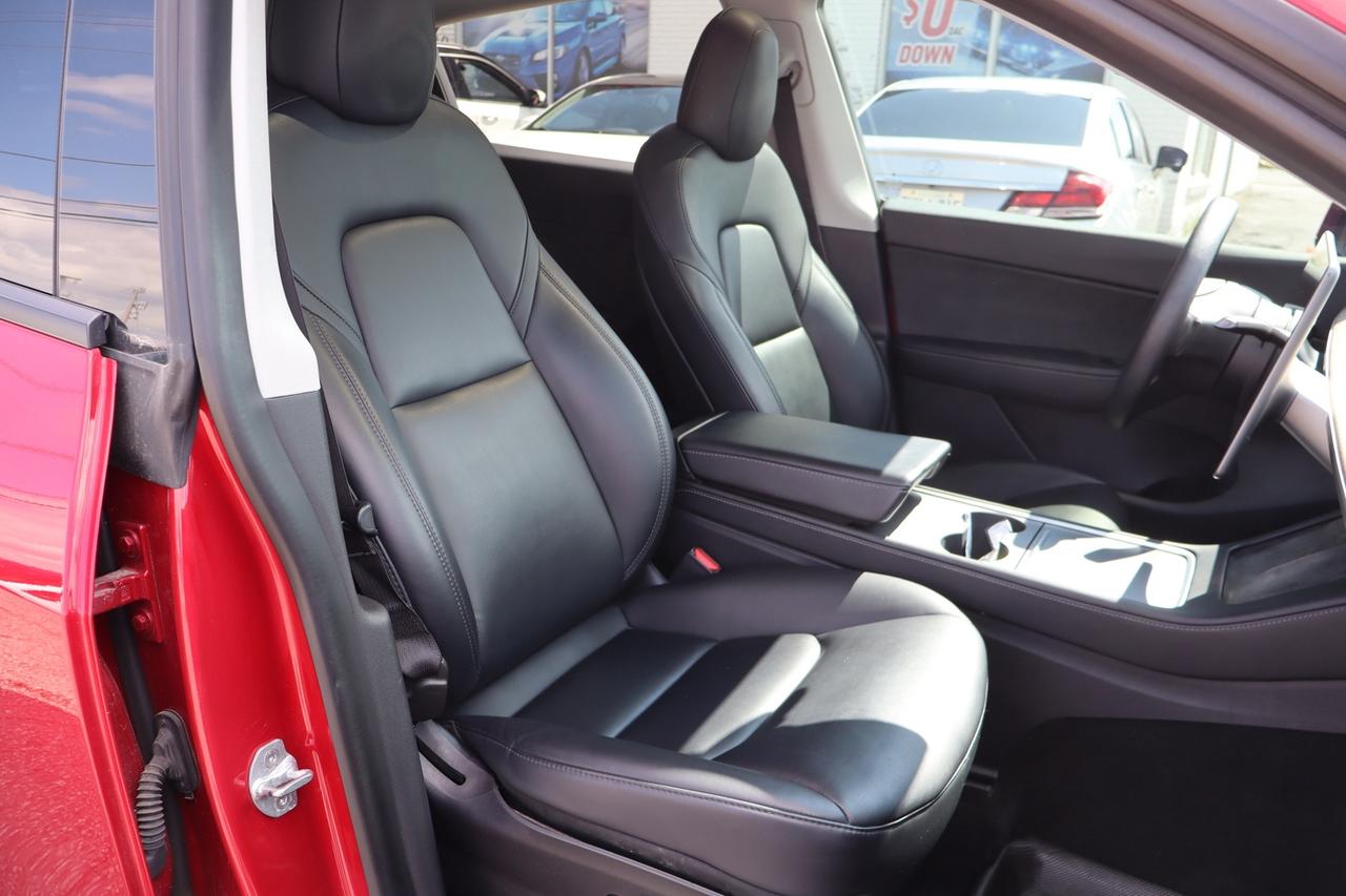 2021 Tesla Model Y Long Range AWD 7 Passenger Photo