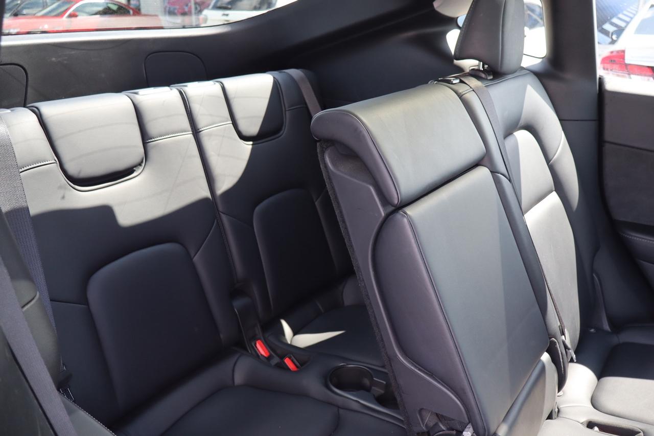 2021 Tesla Model Y Long Range AWD 7 Passenger Photo