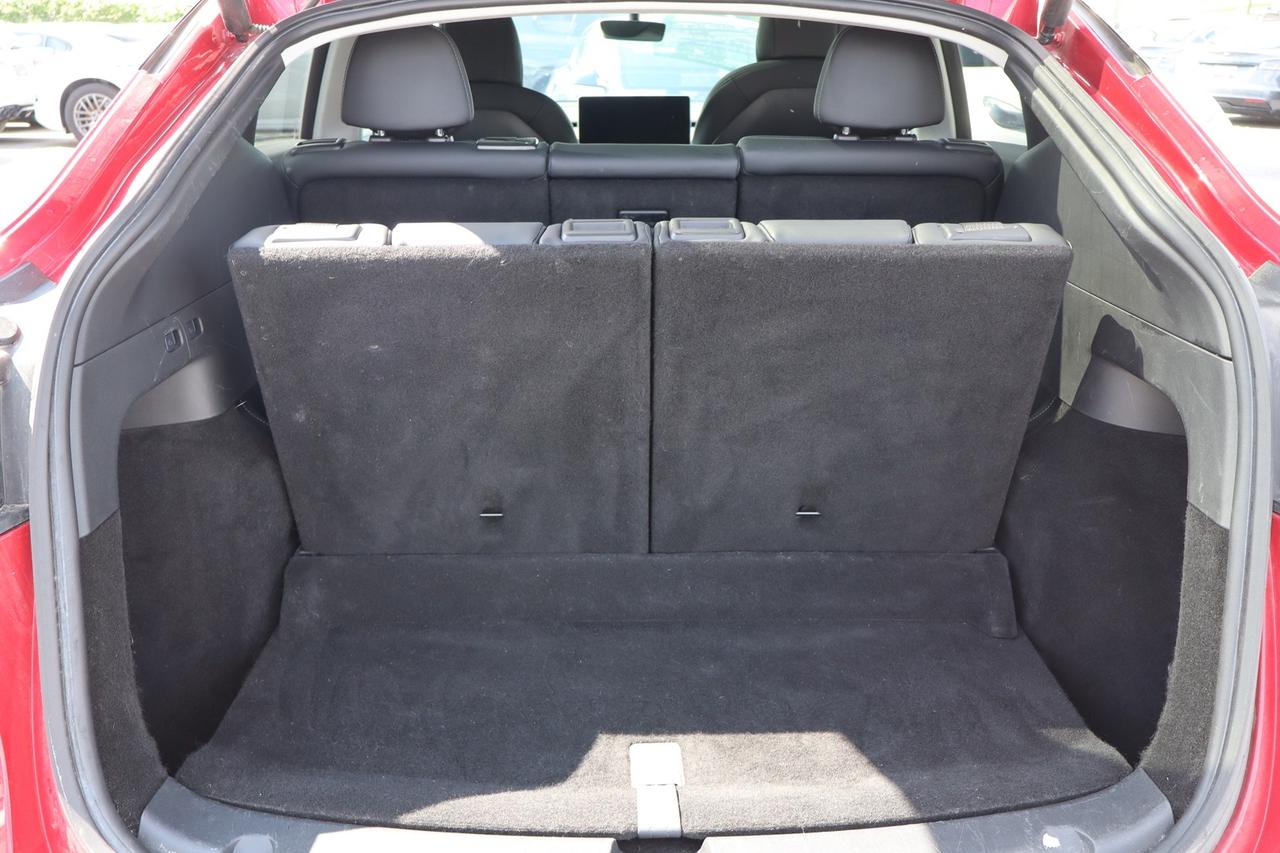 2021 Tesla Model Y Long Range AWD 7 Passenger Photo