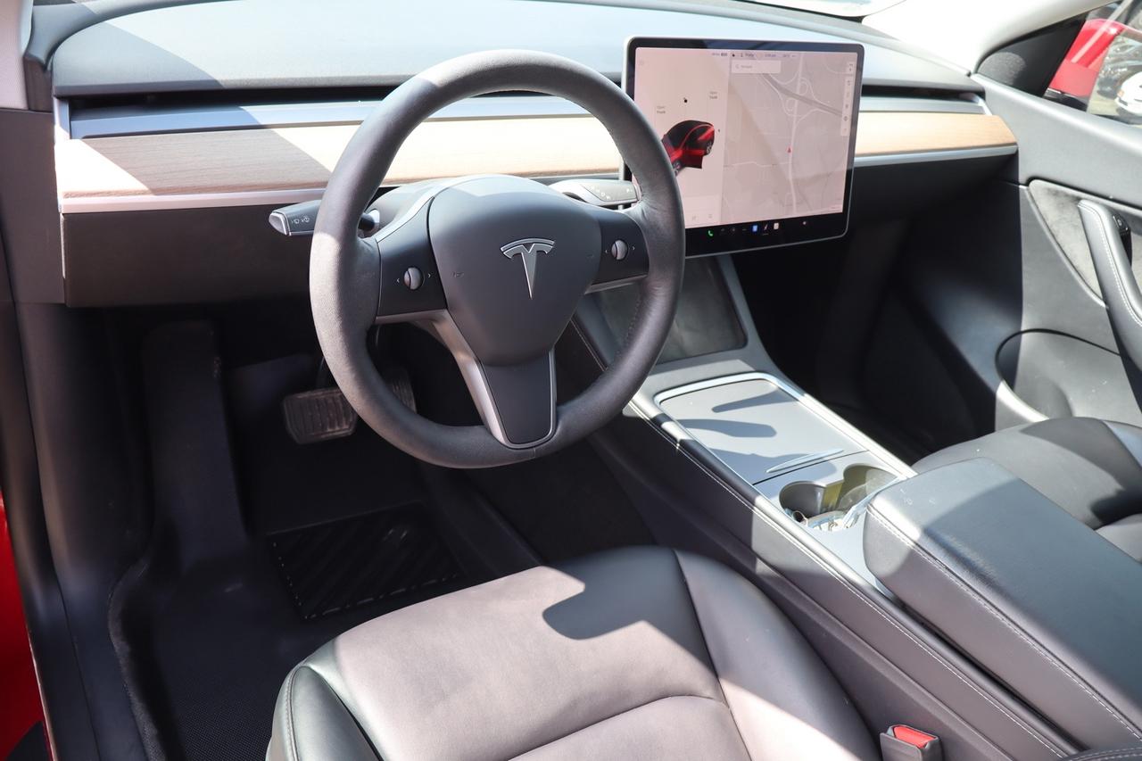 2021 Tesla Model Y Long Range AWD 7 Passenger Photo
