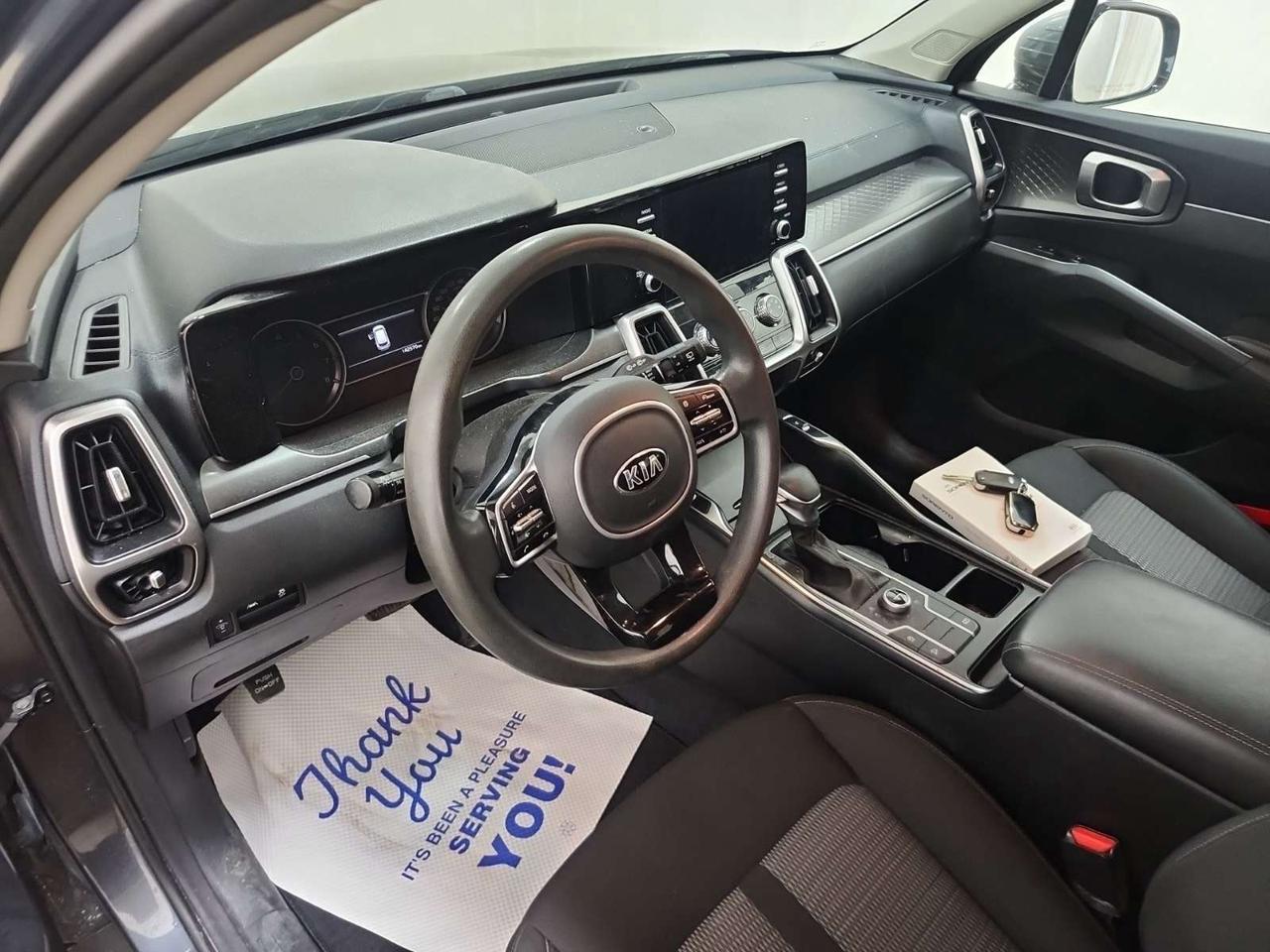 2021 Kia Sorento LX+ l 7 Passanger l AWD l 2.5L l 4Cyl l 2 Keys l Photo