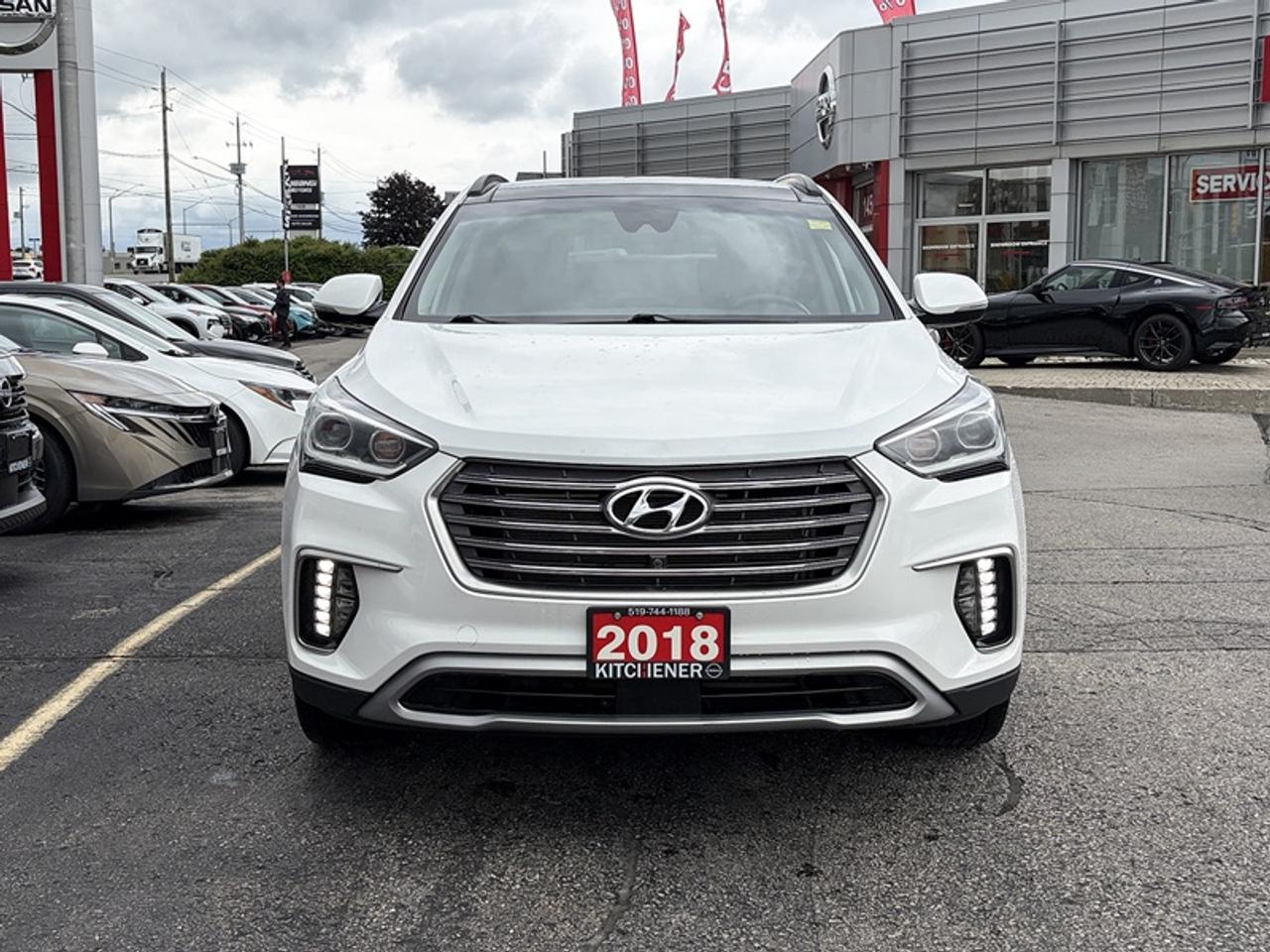 2018 Hyundai Santa Fe XL Ultimate with Saddle Interior   Leather   Roof   N Photo3