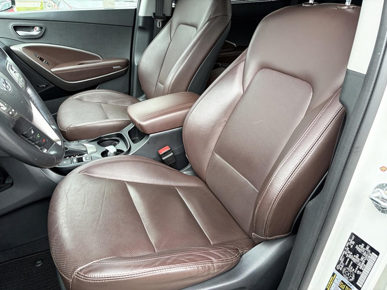 2018 Hyundai Santa Fe XL Ultimate with Saddle Interior   Leather   Roof   N Photo
