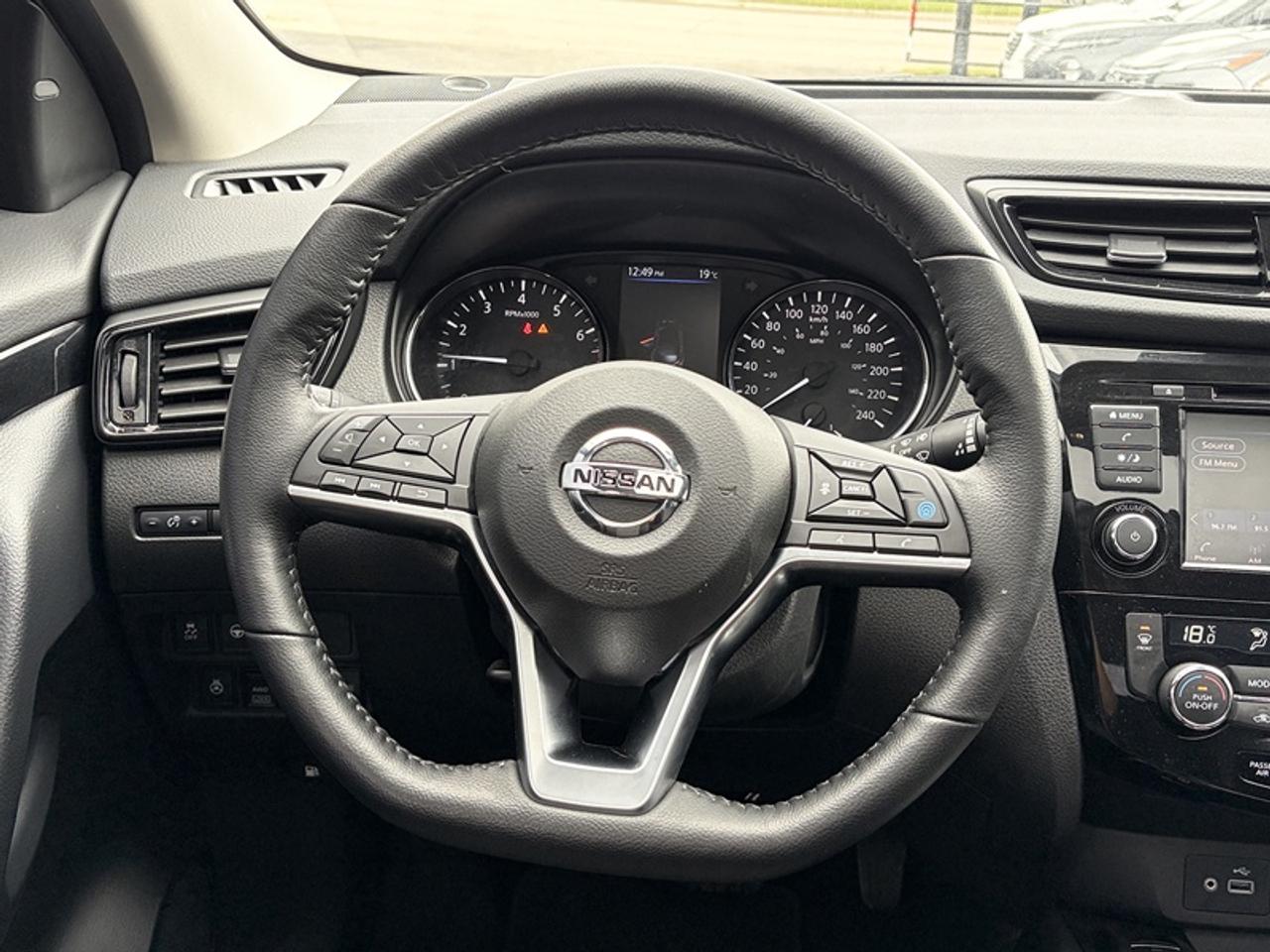 2023 Nissan Qashqai SV AWD   Roof   Rear Camera   Remote Start   CarPl Photo