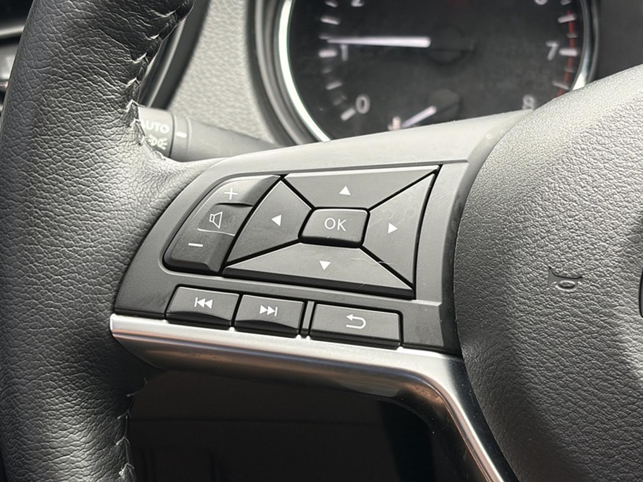2023 Nissan Qashqai SV AWD   Roof   Rear Camera   Remote Start   CarPl Photo