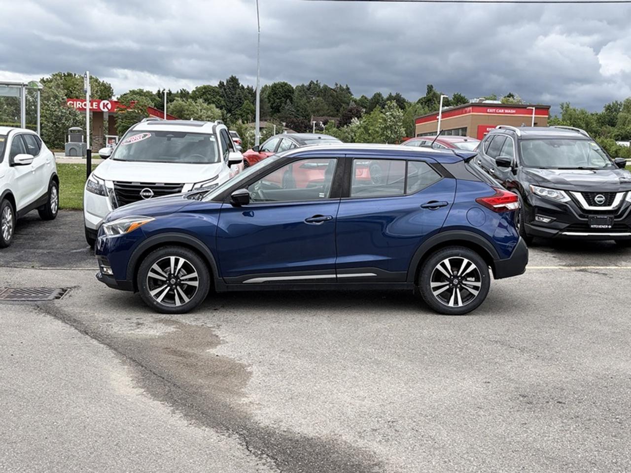 2020 Nissan Kicks SR   Leather   Push Start    360 Camera   Remote S Photo