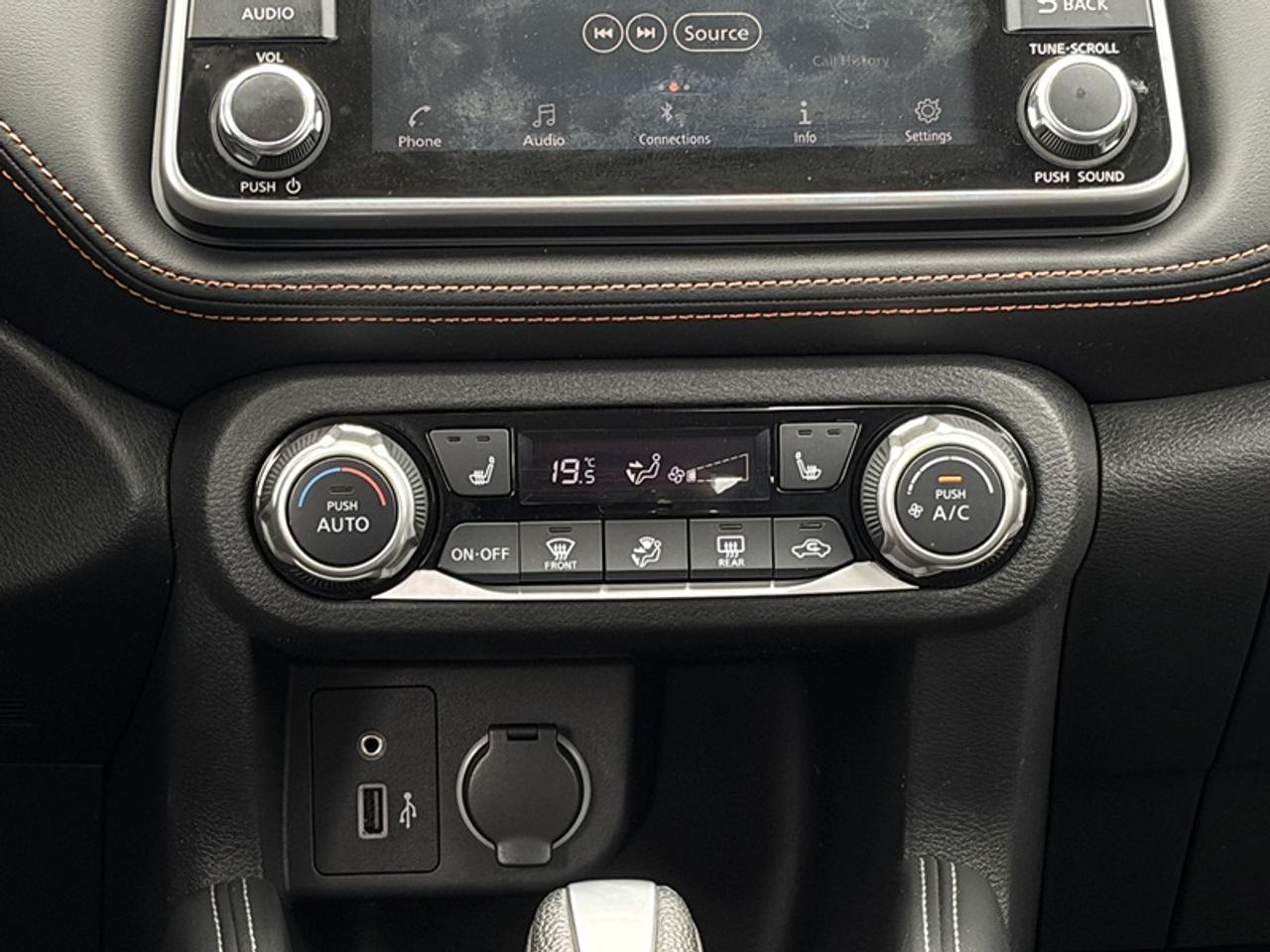 2020 Nissan Kicks SR   Leather   Push Start    360 Camera   Remote S Photo