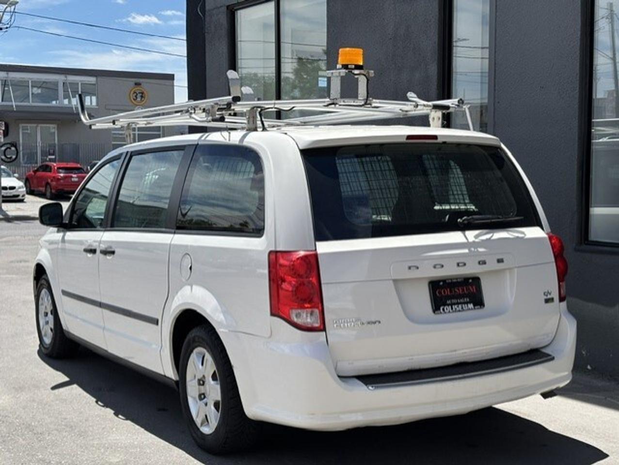 2011 Dodge Grand Caravan C/V CARGO *ONLY 90KM-LADDER RACKS-DIVIDER-SHELVES* Photo