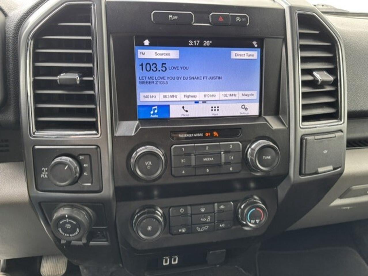 2019 Ford F-150 XLT 4WD SUPERCREW **6.5FT BOX-ARE CAP-CERTIFIED** Photo