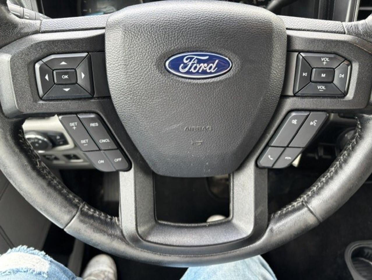2019 Ford F-150 XLT 4WD SUPERCREW **6.5FT BOX-ARE CAP-CERTIFIED** Photo