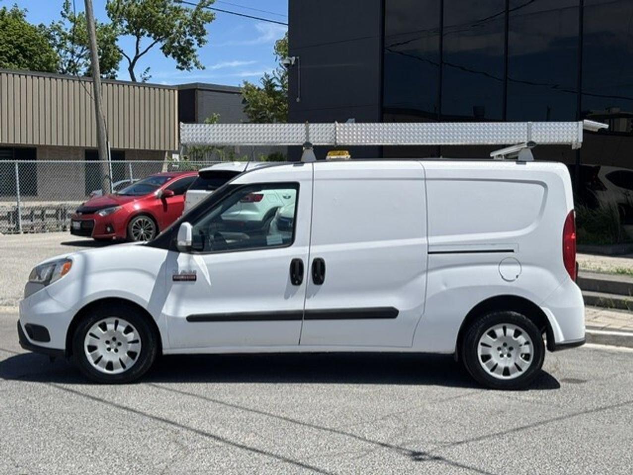 2015 RAM Promaster City Wagon SLT LADDER RACKS-DIVIDER-SHELVES-CAMERA-CERTIFIED Photo