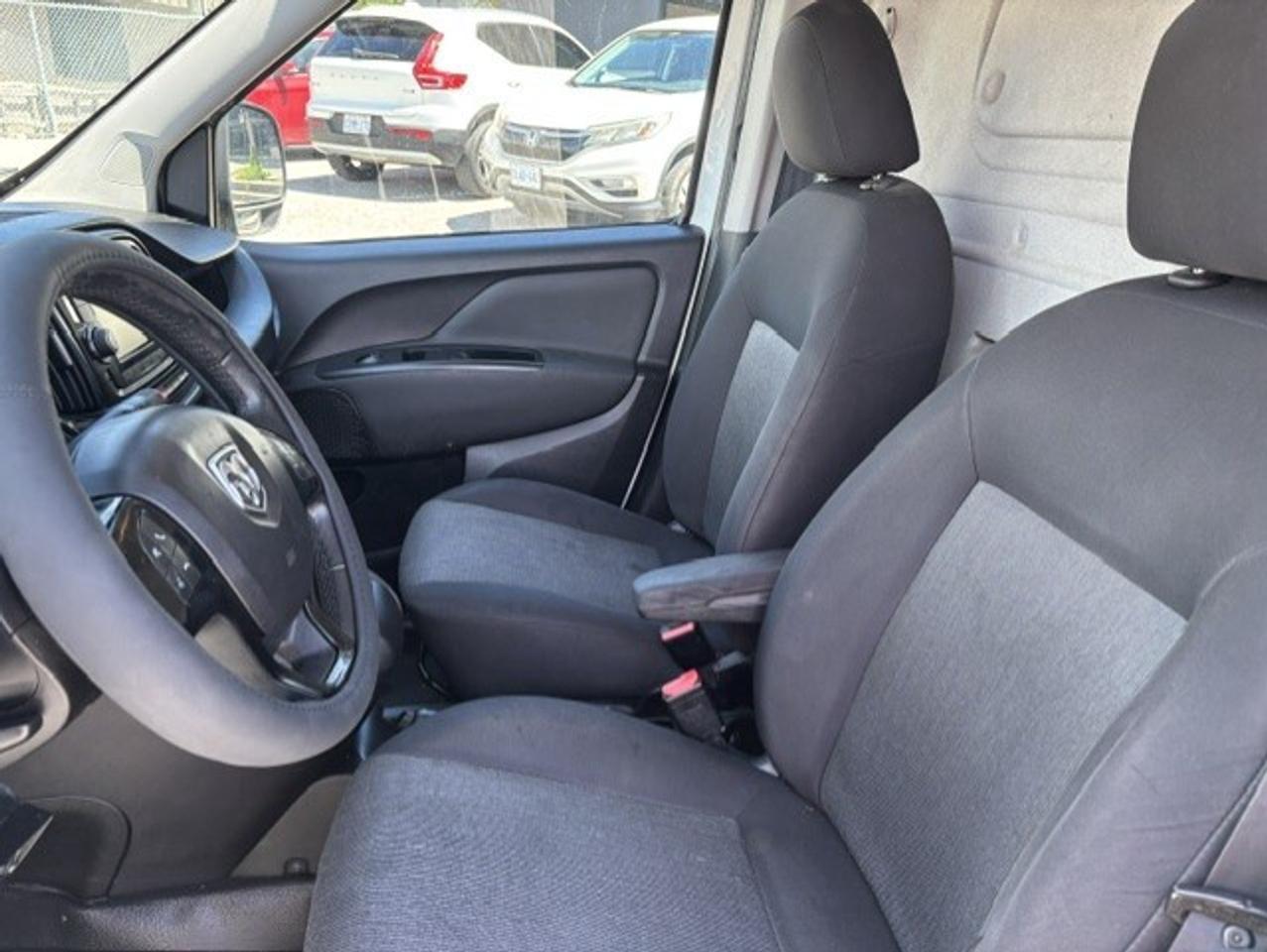 2015 RAM Promaster City Wagon SLT LADDER RACKS-DIVIDER-SHELVES-CAMERA-CERTIFIED Photo