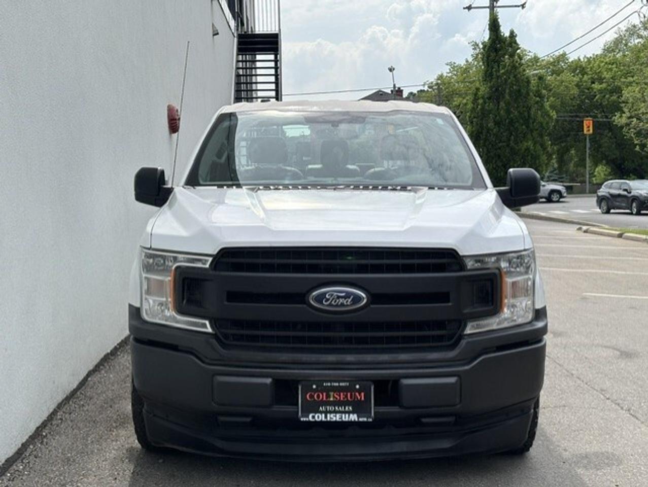 2018 Ford F-150 XL V6 REGULAR CAB-8' LONG BOX-CAMERA-TOW-1 OWNER! Photo