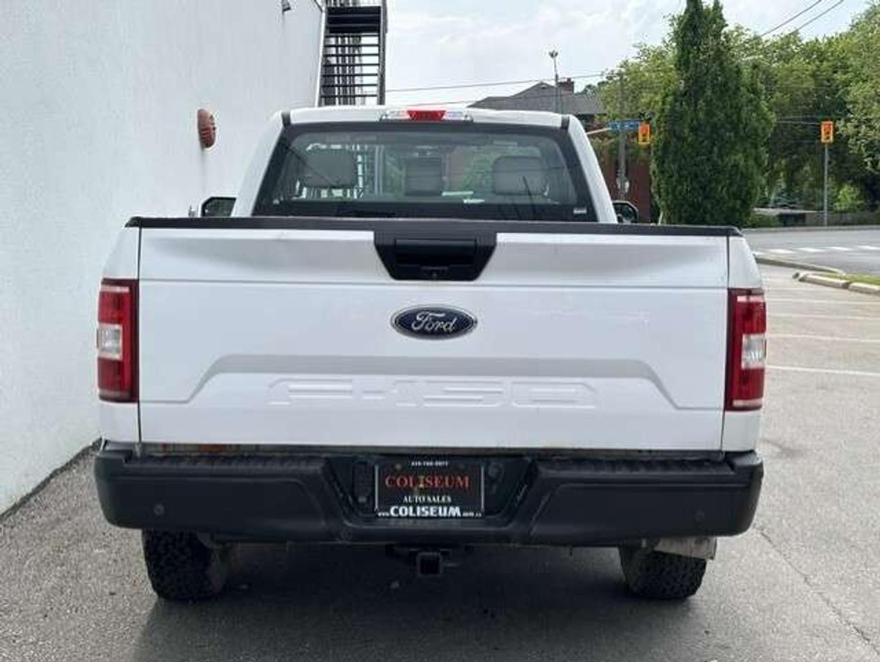 2018 Ford F-150 XL V6 REGULAR CAB-8' LONG BOX-CAMERA-TOW-1 OWNER! Photo