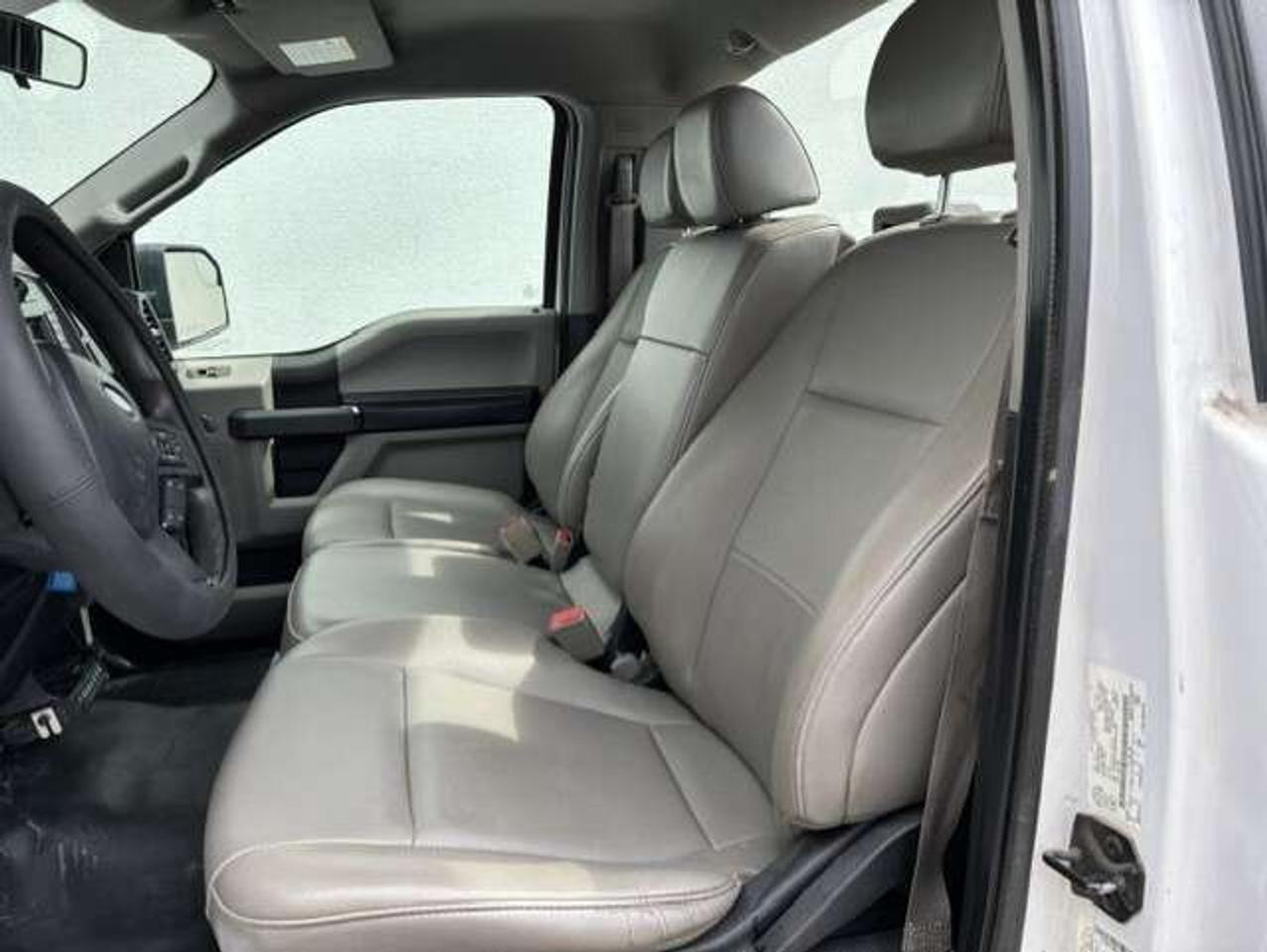 2018 Ford F-150 XL V6 REGULAR CAB-8' LONG BOX-CAMERA-TOW-1 OWNER! Photo