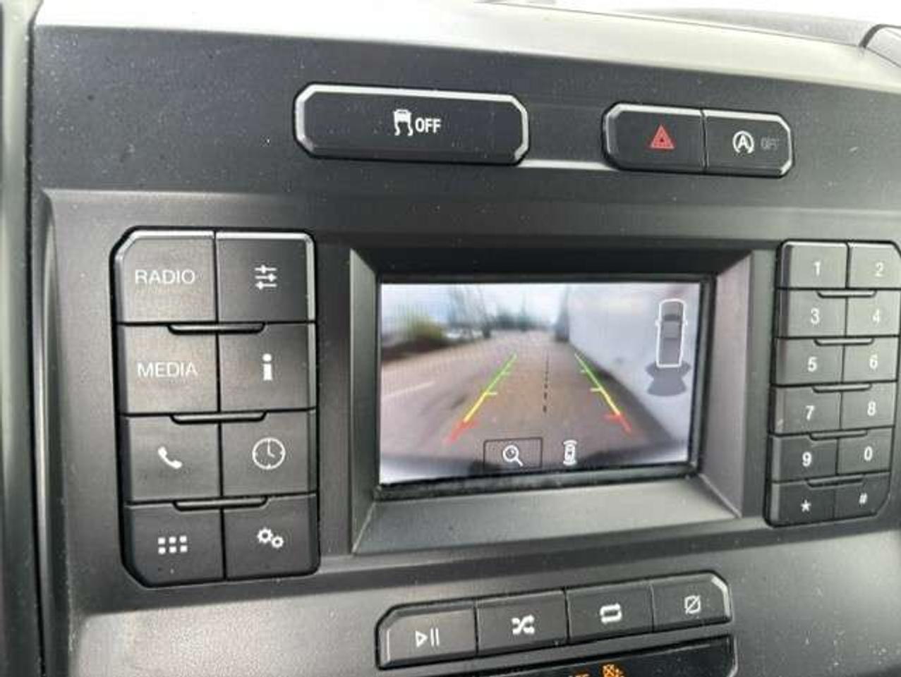2018 Ford F-150 XL V6 REGULAR CAB-8' LONG BOX-CAMERA-TOW-1 OWNER! Photo