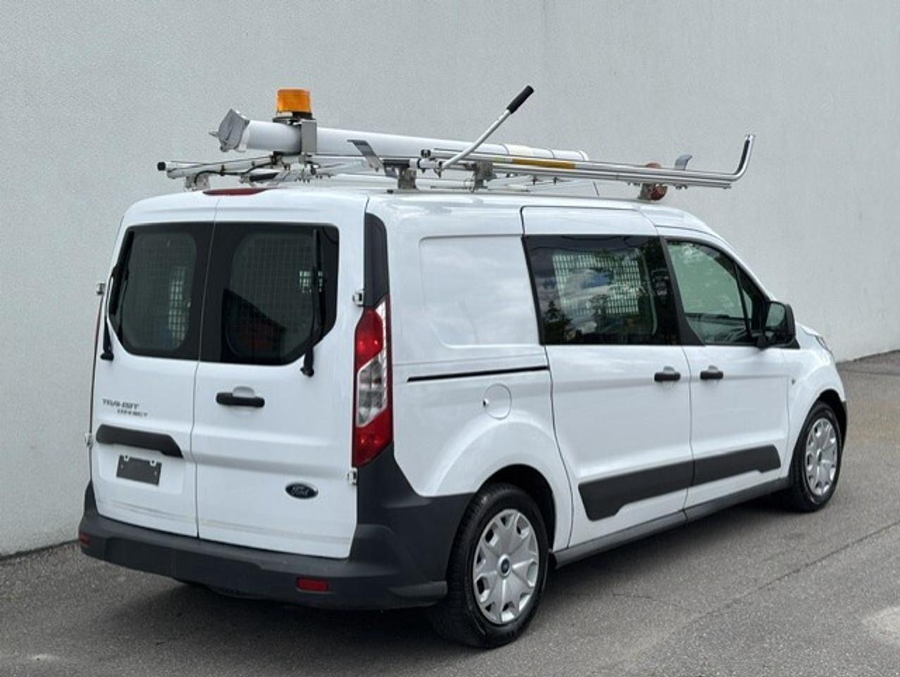 2017 Ford Transit Connect XL LADDER RACKS-DIVIDER-SHELVES-1 OWNER-CERTIFIED Photo